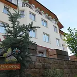 بيت ضيافة Aurora