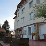 Aurora غولدن ساندز