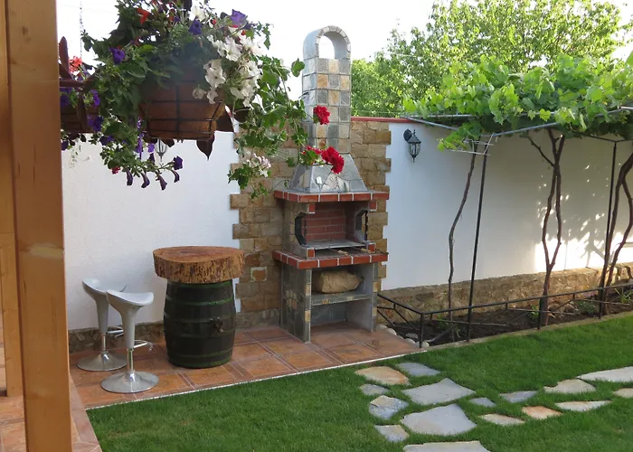 Aurora * Golden Sands