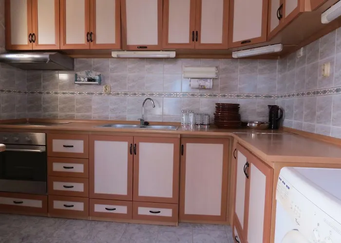 Aurora Guest house *