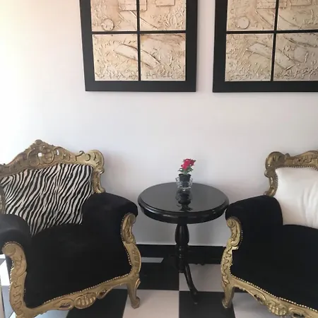 Aurora * גולדן סנדס